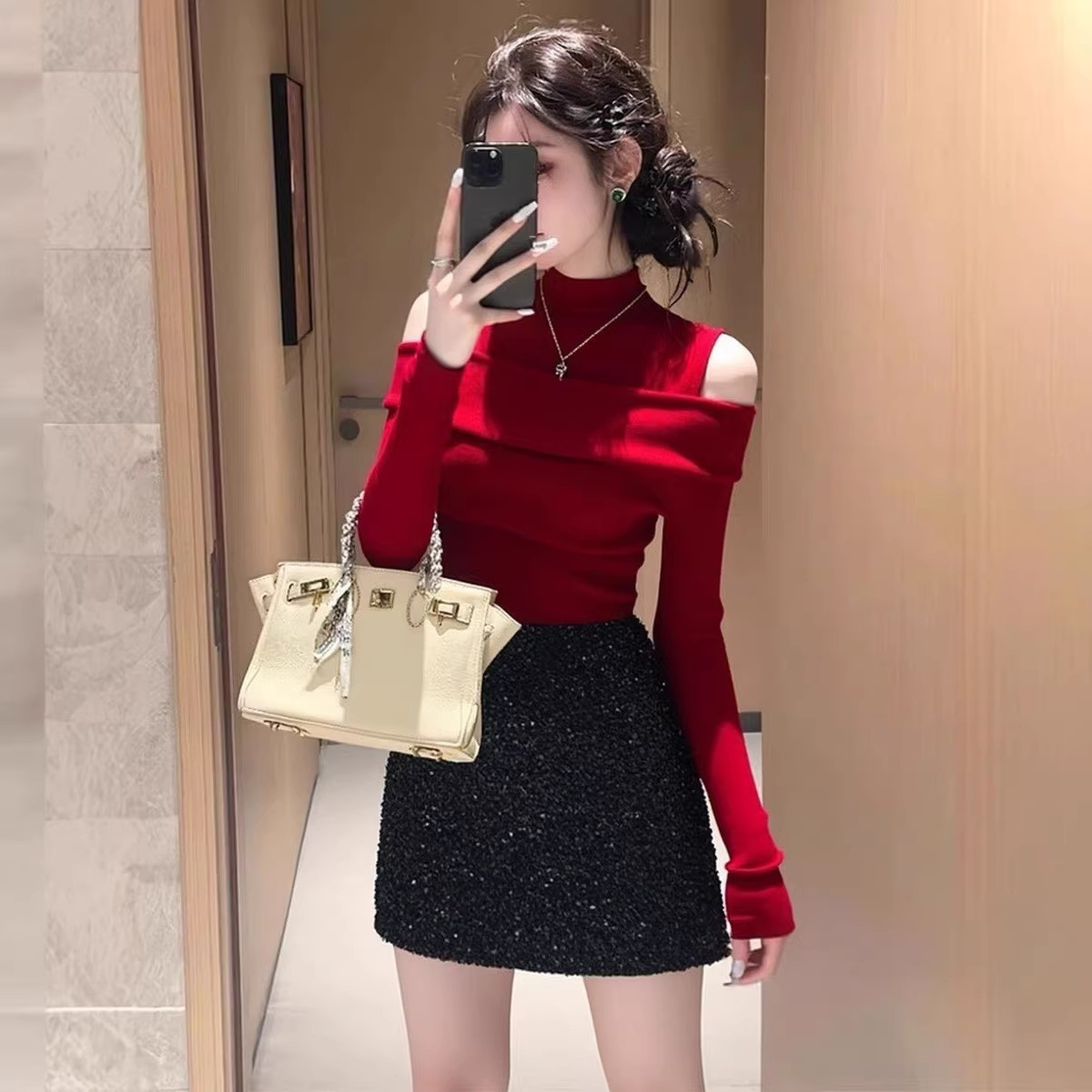 Áo len cổ lọ nữ thiết kế hở vai phong cách quý tộc — Rượu vang đỏ chi tiết 1