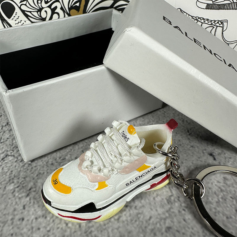 2. paris pink one + box