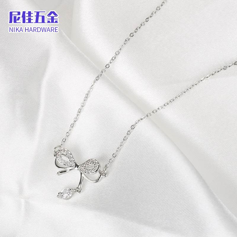 Korean style fresh diamond bow pendant necklace niche personalized design women's all-match clavicle chain