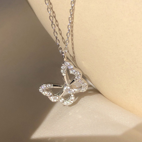 Korean-inspired Ins cool breeze trendy silver butterfly necklace, women's summer fresh niche design diamond choker