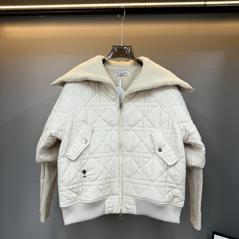 高版本-CD小蜜蜂羊羔毛拼接羽绒服外套海军领减龄设计百搭|undefined
