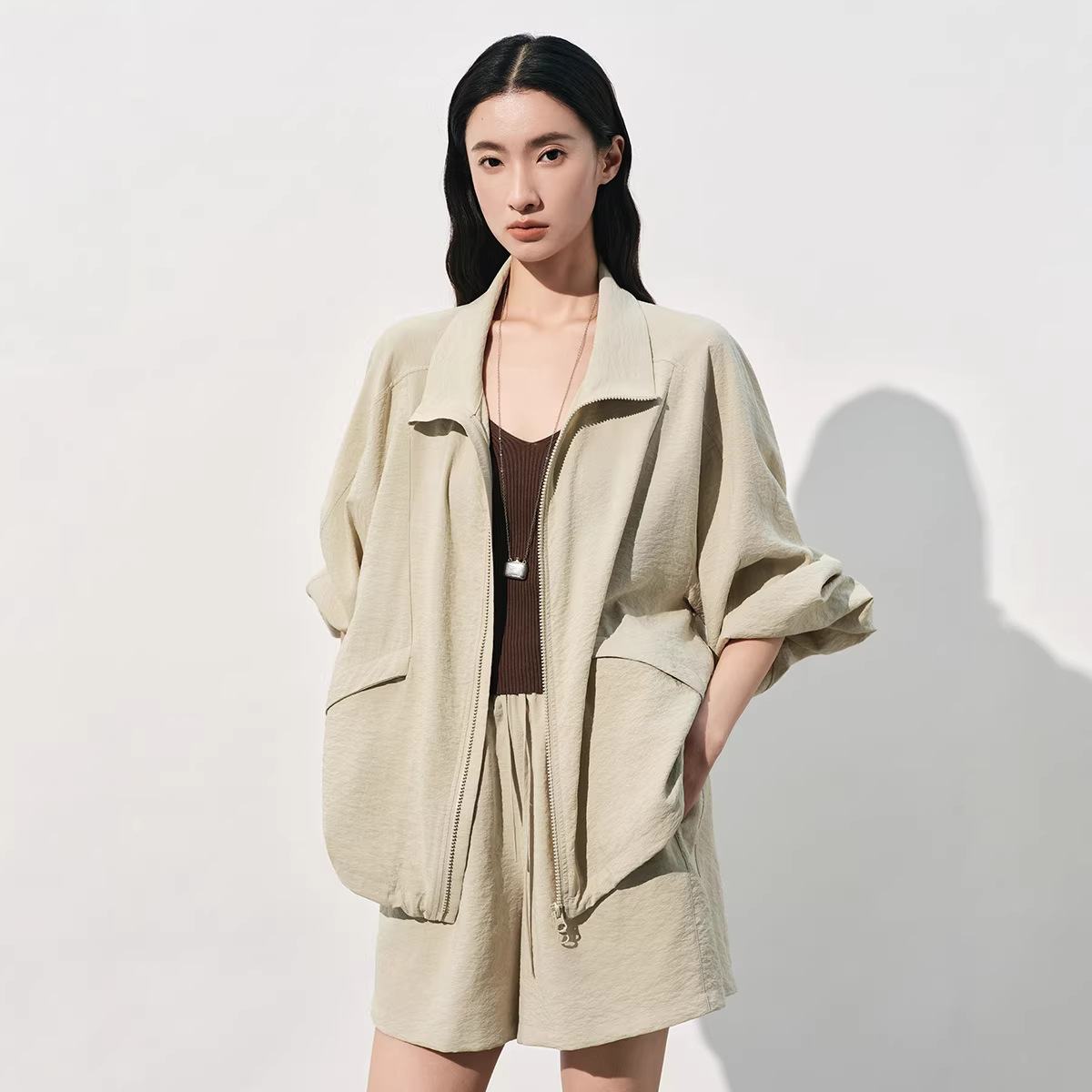 2026 Spring/Summer New Solid Color Light Sporty Silk Zipper Jacket Casual Long-Sleeved Cardigan Textured Dried Silk Top