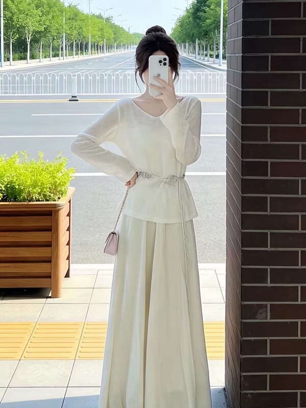 Beautiful and Stylish Midi Skirt for Petite Women, Spring/Summer 2026 New Knit Cover-Up Set with Long Skirt
