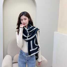 JM新款秋冬季棉麻长巾女时尚百搭户外外搭披肩防晒沙滩巾印花围巾