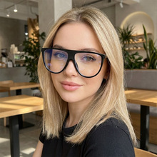 �¿�̫��R�W���q朴��r����Ůͬ��ٴ�������eī�R�羳���l