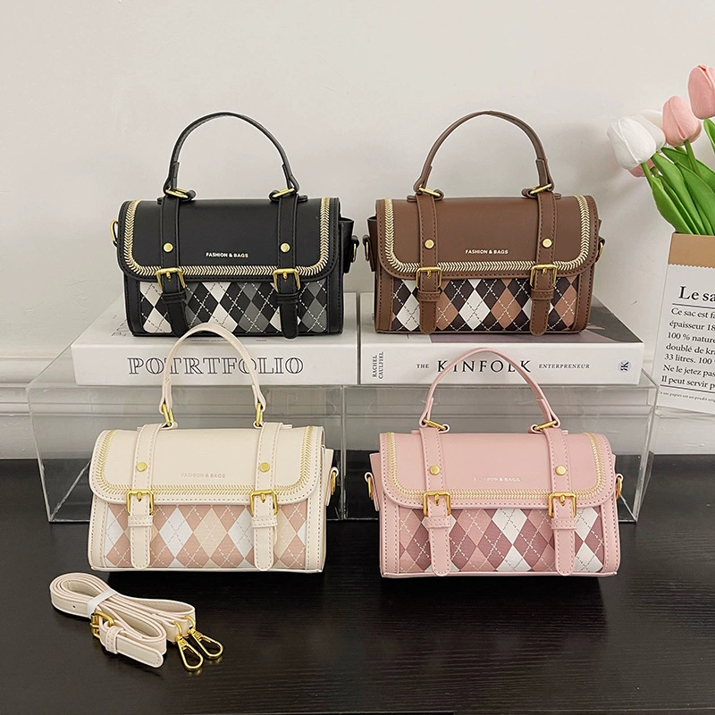 Summer one-shoulder bag with diamond pattern, shoulder bag, 2023