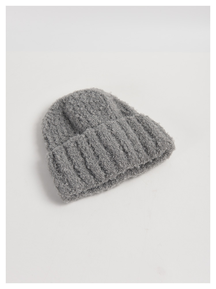 Women's Simple Style Solid Color Eaveless Wool Cap display picture 8