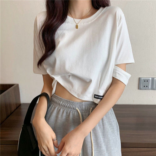 New trendy design women's summer T-shirt with Korean style, fashionable and niche short sleeve high-waisted crop top with relaxed fit.