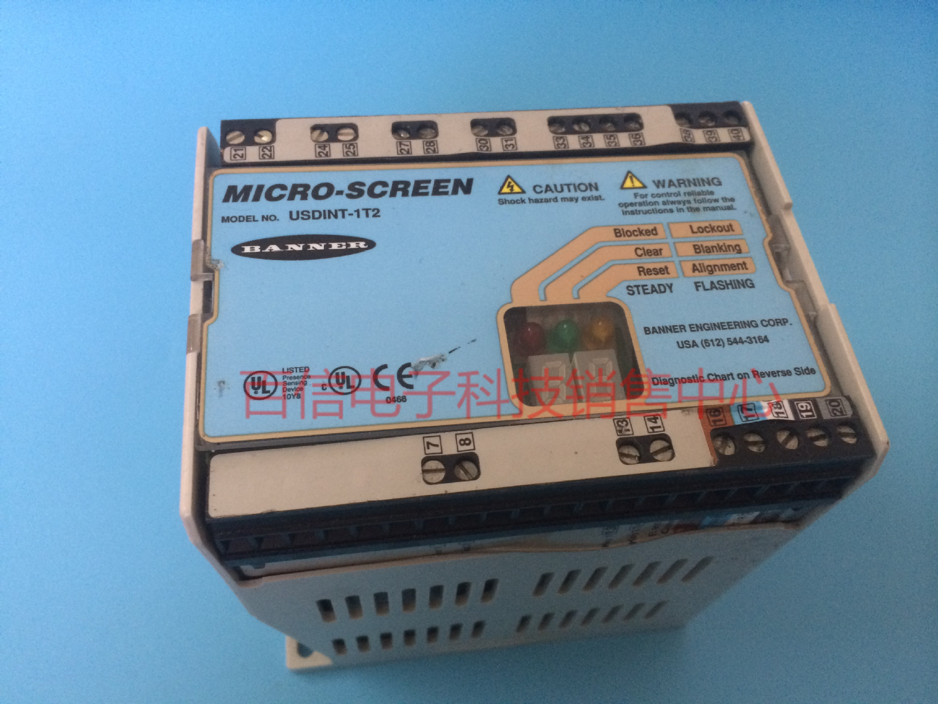 美国BANNER邦纳光栅光幕控制器USDINT-1T2 MICRO-SCREEN 实图