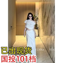 �����L����Z��ɫ���������@�ݕr�����bŮ���|����+ȹ��