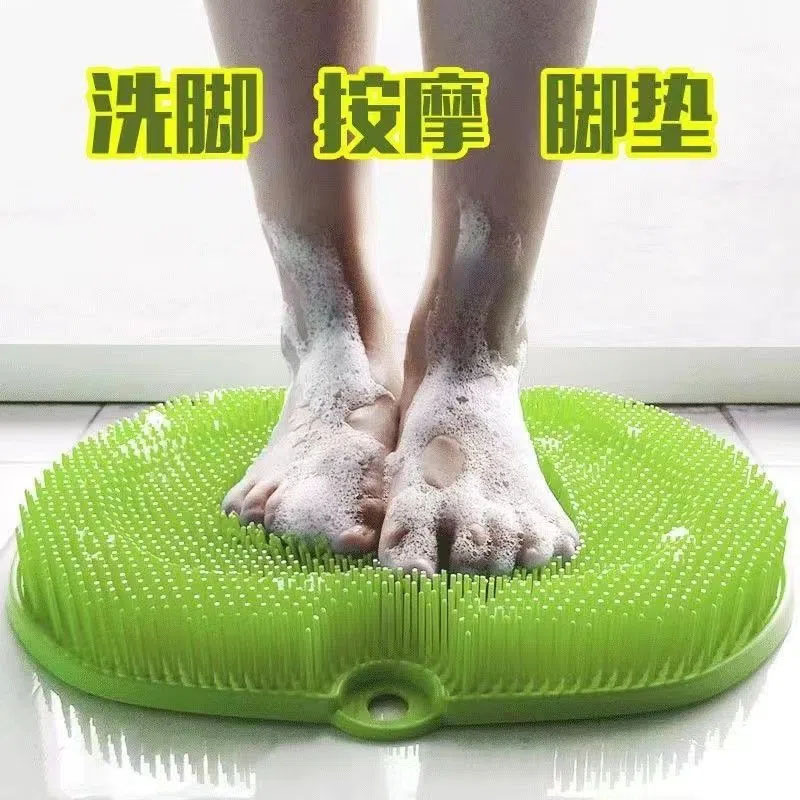 新型のボディソープのシリカゲルの入浴剤は背中をこすります。|undefined