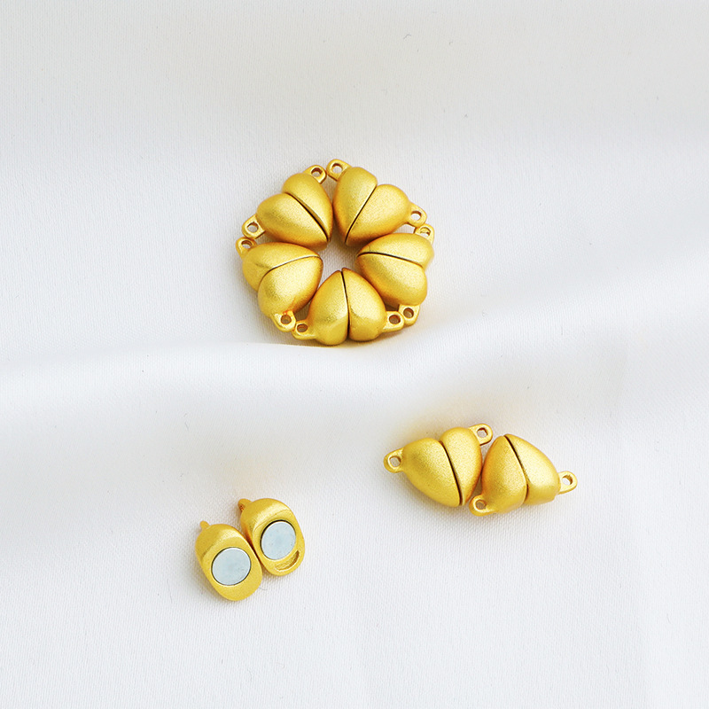 Sand gold bag Gold love magnet buckle pearl bracelet magnet closing buckle material diy handmade heart-shaped connection buckle
