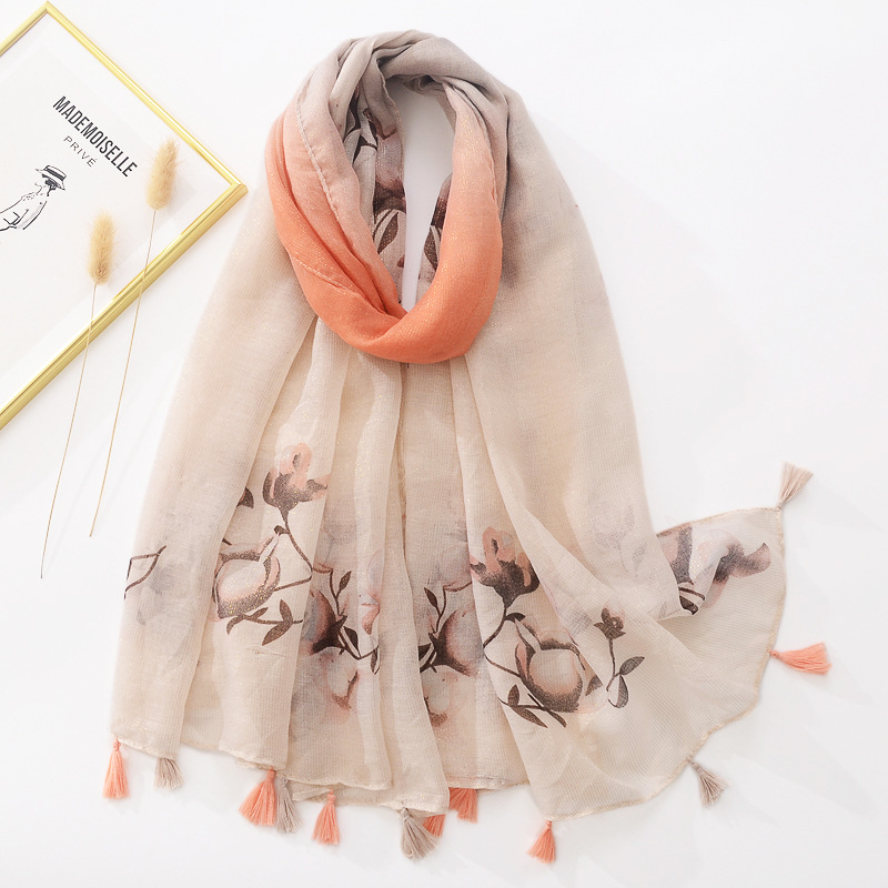 Comercio exterior transfronterizo bufanda de seda caliente mujer chal largo de doble uso rosa pálido Flor de seda dorada impresa bufanda de algodón y cáñamo