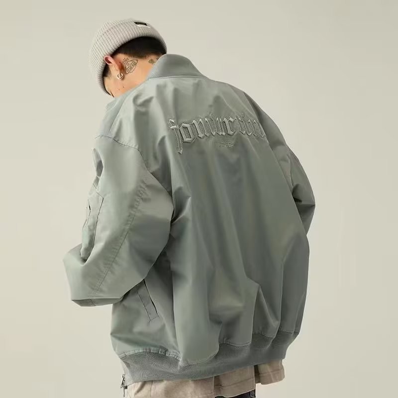 Primavera y otoño casual suelta chaqueta de béisbol hombres ins moda japonés retro bordado chaqueta de vuelo moda