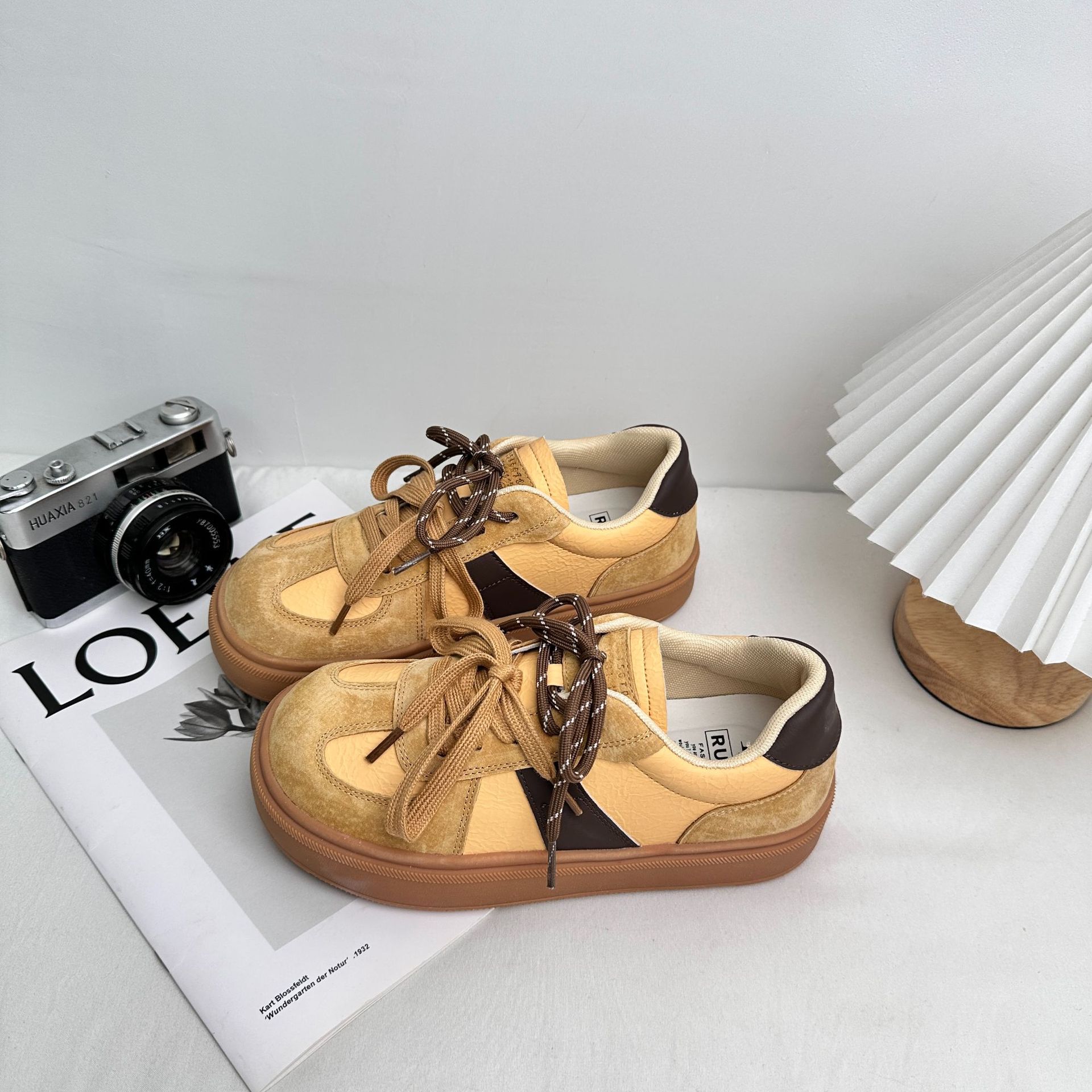 XY-A500 zapatos de deporte de plataforma alta zapatos de mujer 2025 primavera nuevo estilo Cabi Bala cabeza cuadrada zapatos de mujer casuales de nicho