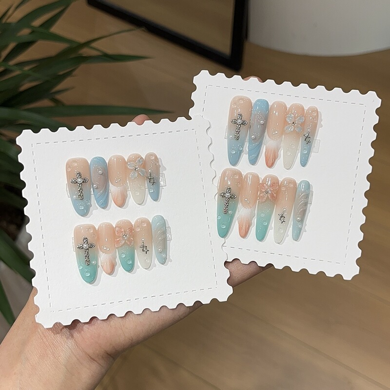 Yi Gu [Mint Sea Island Flower] Fresh Mermaid Blue-Green Gradient Milky White Dewdrop Small Pearl Carved Press-On Nails