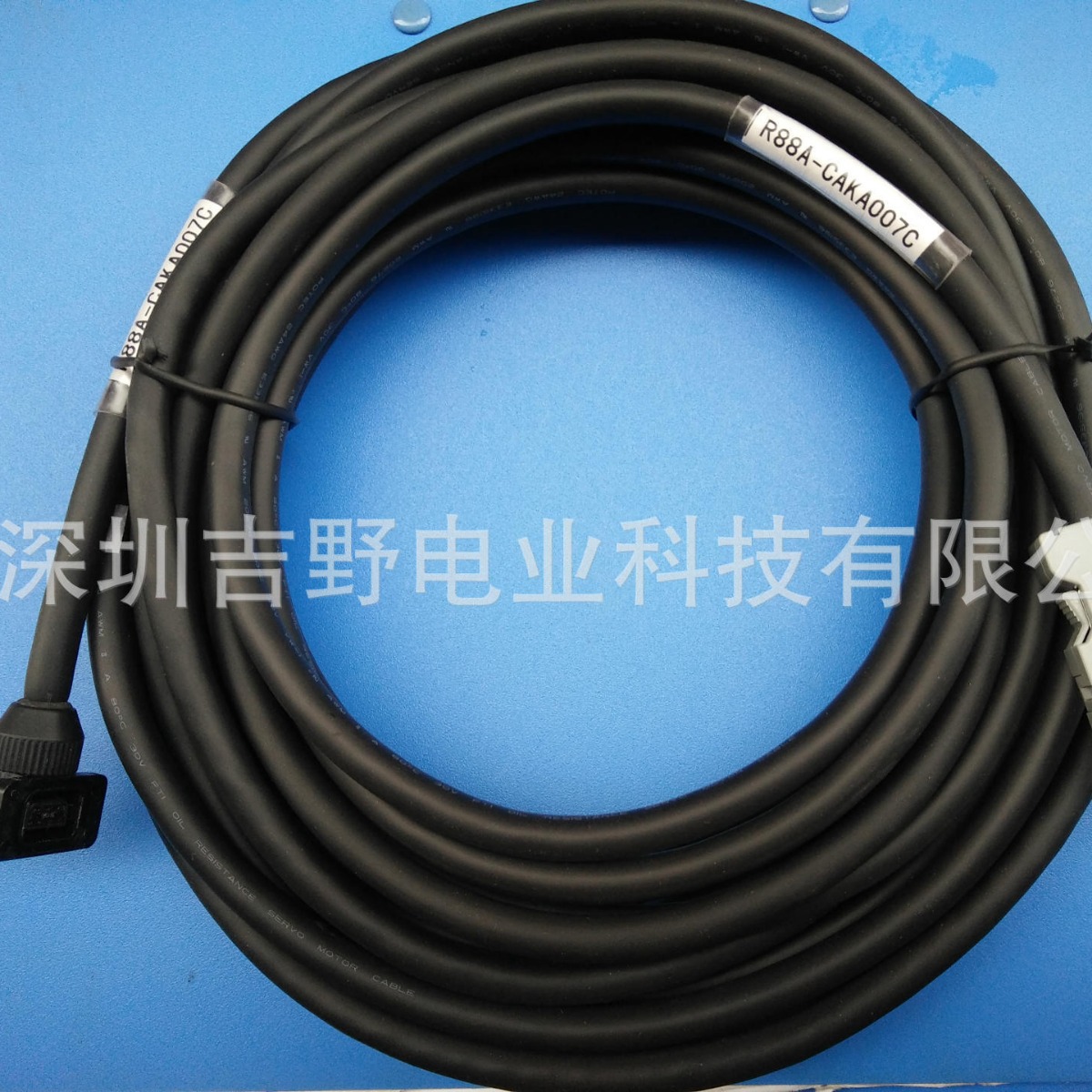 欧姆龙G5编码器线R88ACRKA003C-R88ACRKA005CR编码器线