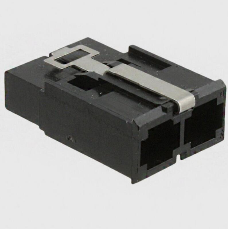 1982299-4 	 Te/Tyco 	 Blade-Type Power Connector
