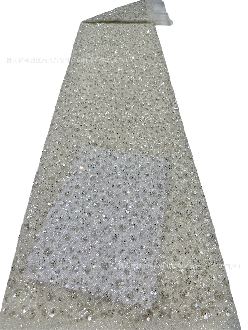Tejido bordado tubo de perlas bordado diafragma bordado vestido de tela diafragma polvo pulverizado polvo brillante tela de moda stock
