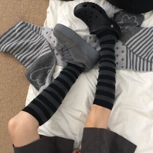 �͹ŗl�yС���m��Ů�����¿�Ұ�ƴɫ�LͲ�m��ϵjk���s�@�ݶѶ��m