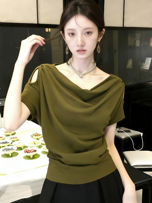 Áo thun nữ tay ngắn cổ swing hở vai phong cách thời trang — xanh lá cây