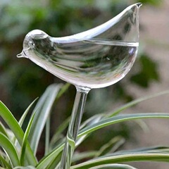 ガラスの小鳥のように自動的に花をやる器の怠け者の水をやる器の旅行の水滴の器の怠け者の水をやる器の円形の水をやる器