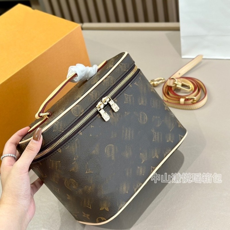 外贸跨境老花轻奢化妆包三号礼盒包装洗漱盒子真皮手提斜挎女包|undefined