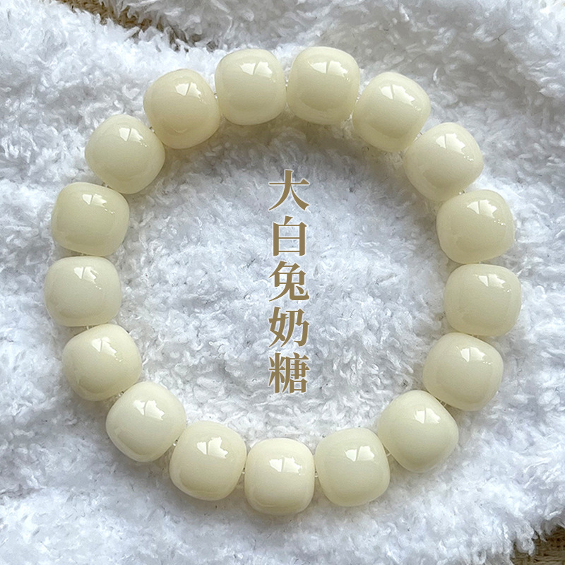 화이트 옥 보리수 뿌리