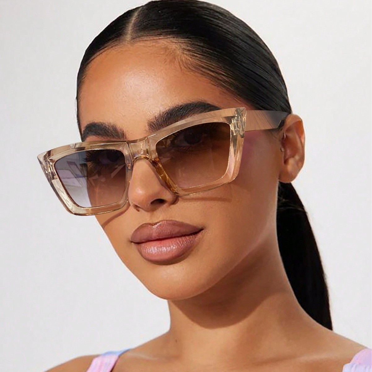 2022 nuevas gafas de sol para hombres y mujeres gafas de sol cuadradas de moda gafas de sol a prueba de rayos UV gafas de color caramelo 97114