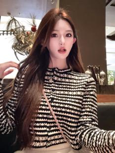 �ڰ�ײɫ�l�y�L��ᘿ��_������Ů2026�紺�¿����������̿����³�