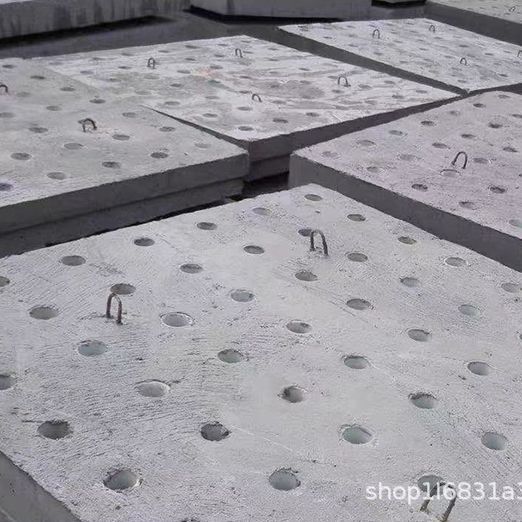 粤海中粤请求用于花铁架的可自清洁滤网的立体喷淋清洗设备专利经过旋转运动对过滤板进行清洁