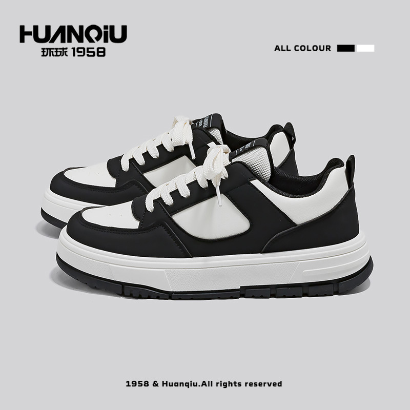 Global Official 2024 New All-match Casual Sneakers Fashionable High-end Breathable Heightened Black and White Hong Kong Style Trendy Men's Shoes