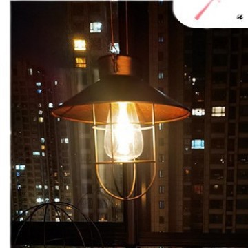 태양 빛 야외 LED 샹들리에 빈티지 장식 벽 램프 철 전구 빌라 풍경 정원 안뜰 가로등