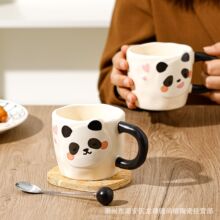 可爱熊猫马克杯带勺情侣对杯家用水杯子高颜值陶瓷杯伴手礼咖啡杯