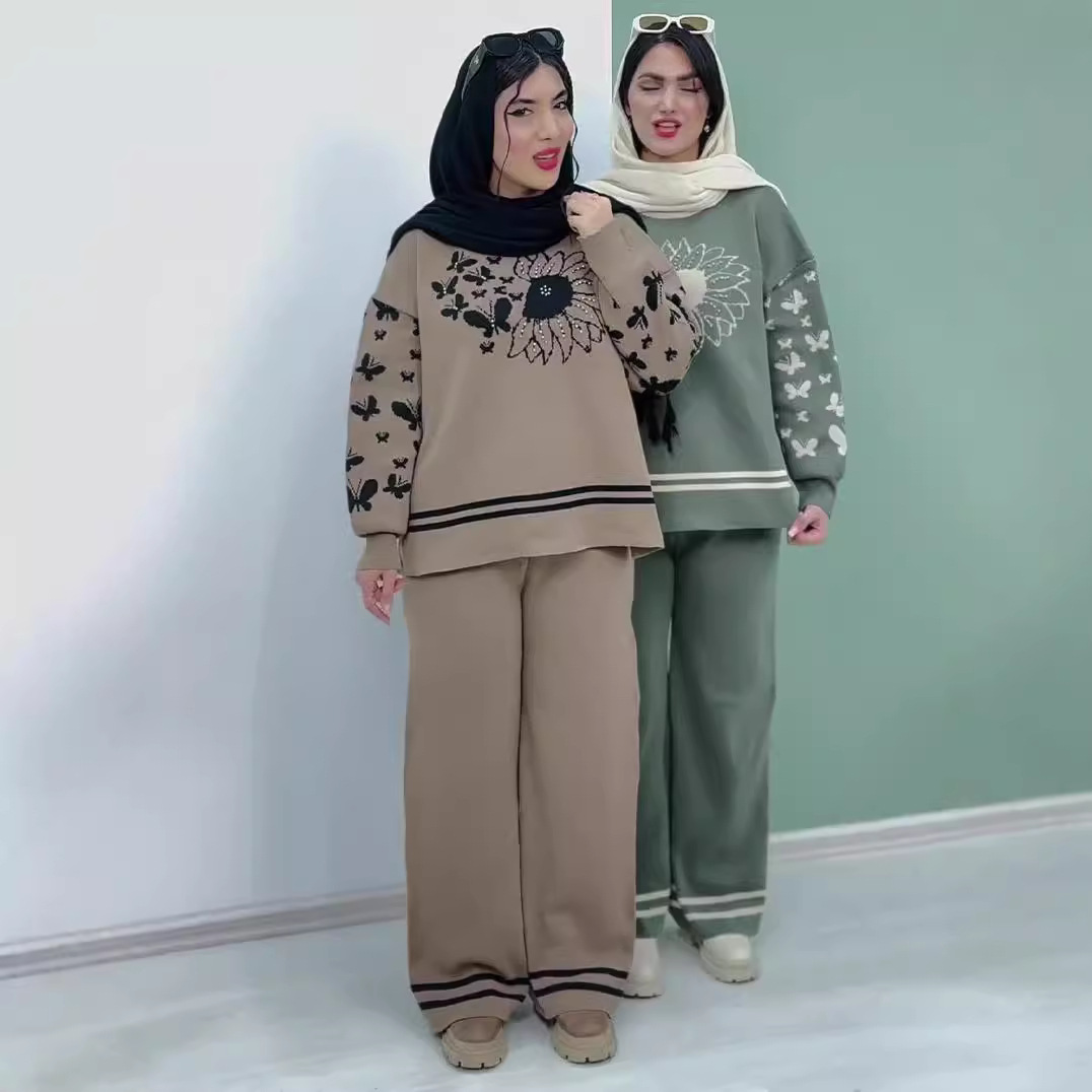 Women's Clothing knitted jacquard baseball uniform sports trousers fashionable temperament two piece suit_voghion.com