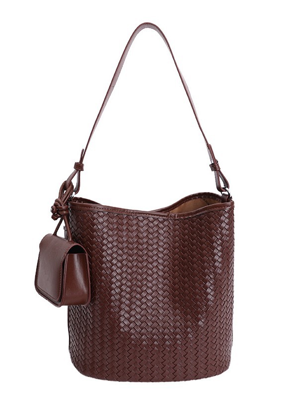 Diseño coreano de nicho de tejido bolso de cubo de agua de mujer nueva textura de alta calidad de hombro versátil bolso de tramo inclinado