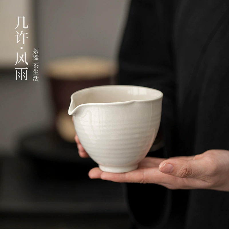 Ceramic creative capacious tea cup, tea set with accessories, simple and elegant design, new collection