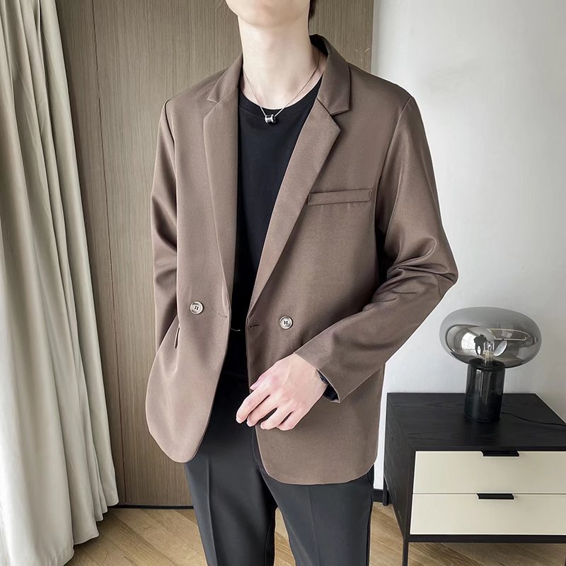 캐주얼 얇은 세트 남자의 세트 봄과 가을 빛 성숙한 바람 두 곡물 단추 잘 생긴 세트 남자의 느슨한 약간 넓은 드레이핑 재킷