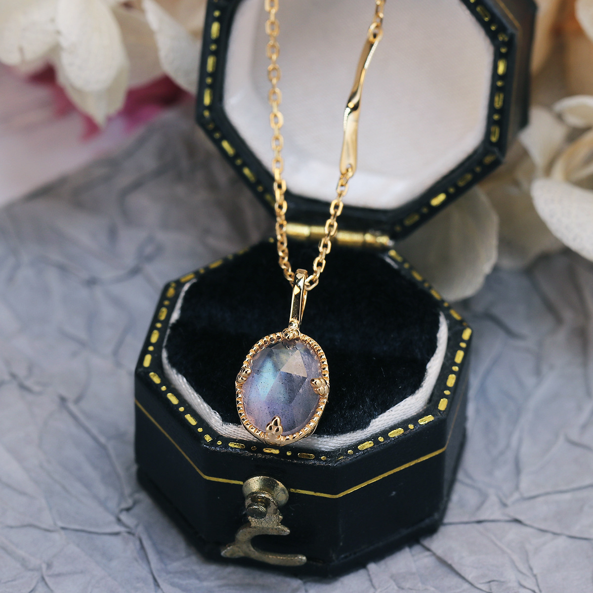 Agete Christmas Limited Natural Gemstone Double sided Necklace Japanese Light Luxury Retro Hollow 925 Sterling Silver Gold Plated Pendant