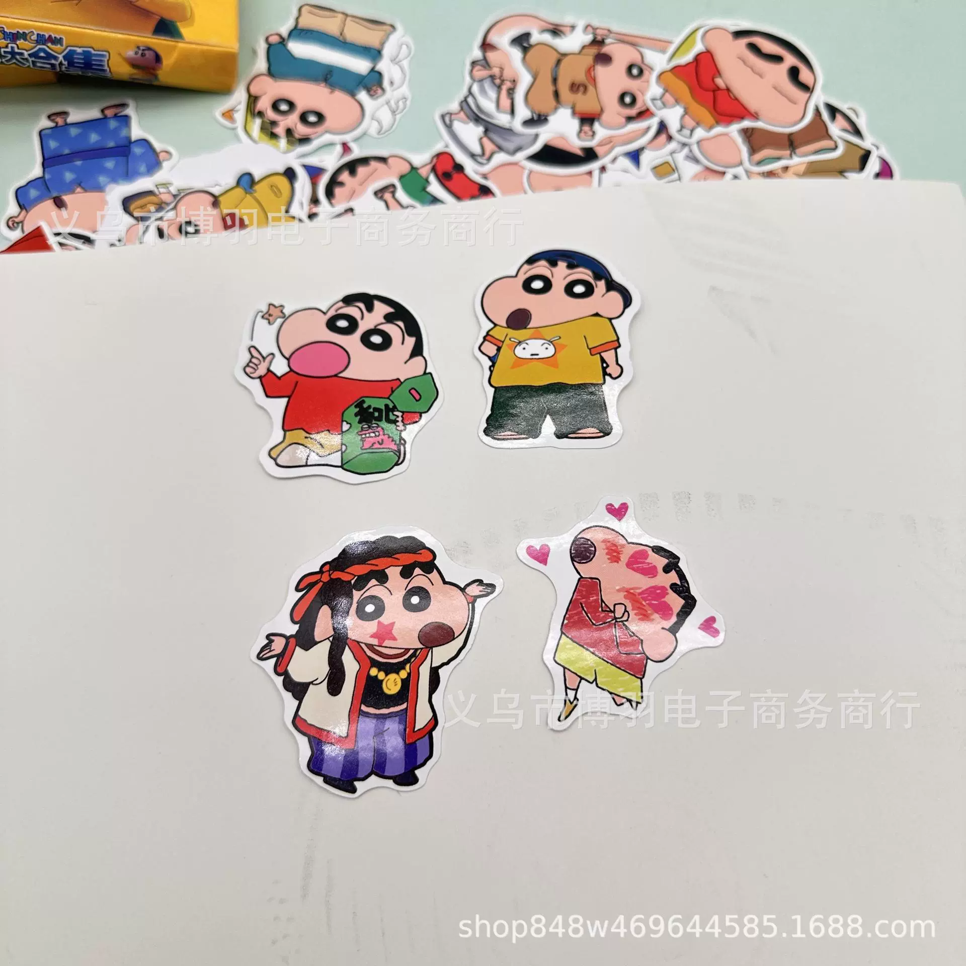 Cartoon cute crayons, sticker, gift box, high quality set for students