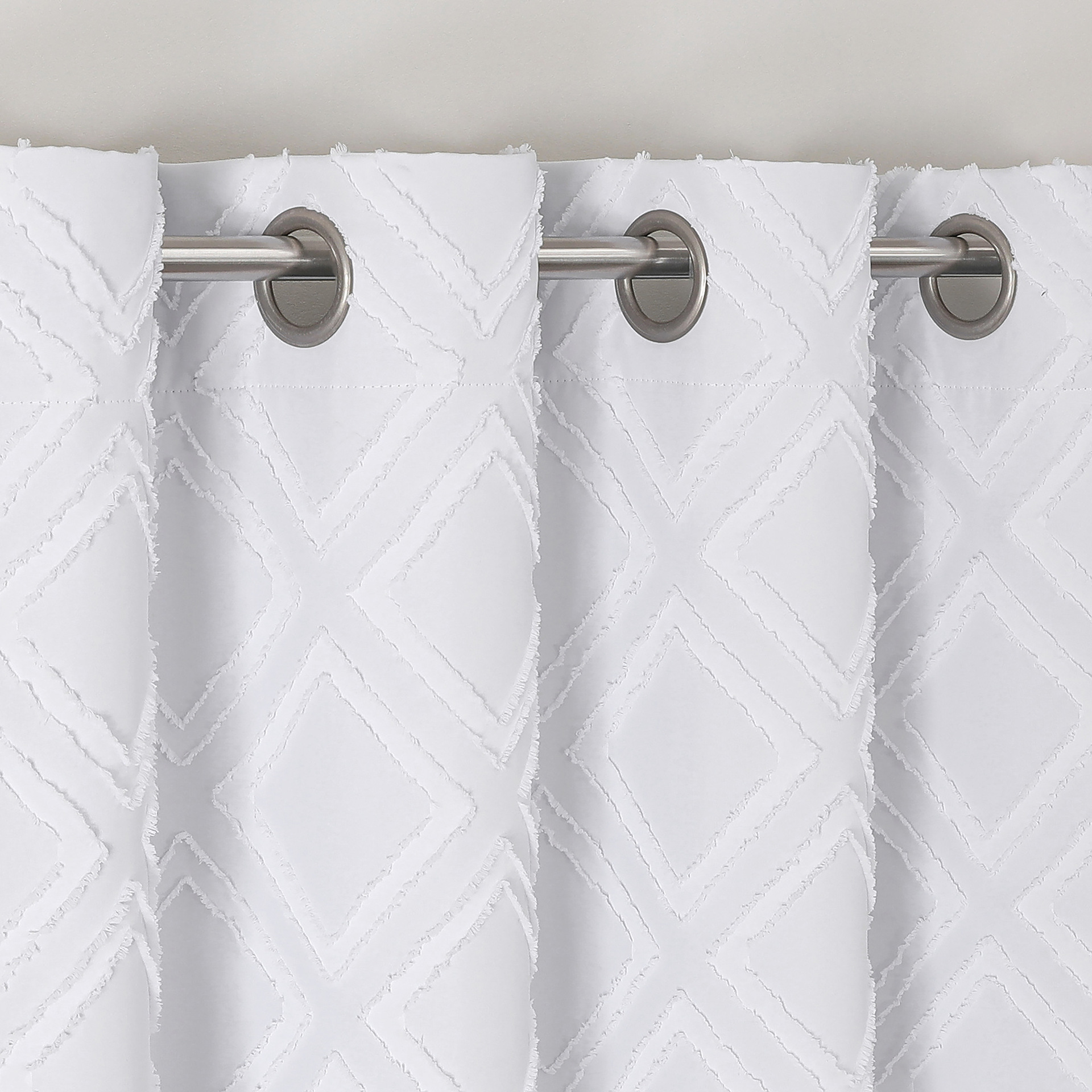 Solid Blackout Curtains With 3d Cut Flower Geometric Pattern_voghion.com