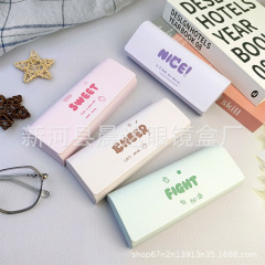 メーカー卸売りメガネケースカスタム男女学生携帯高級皮質アニメメガネ収納無料印刷