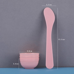 Set of 4 DIY Mask Bowls and Spatulas for Facial Treatments - Professional Beauty Salon Tools