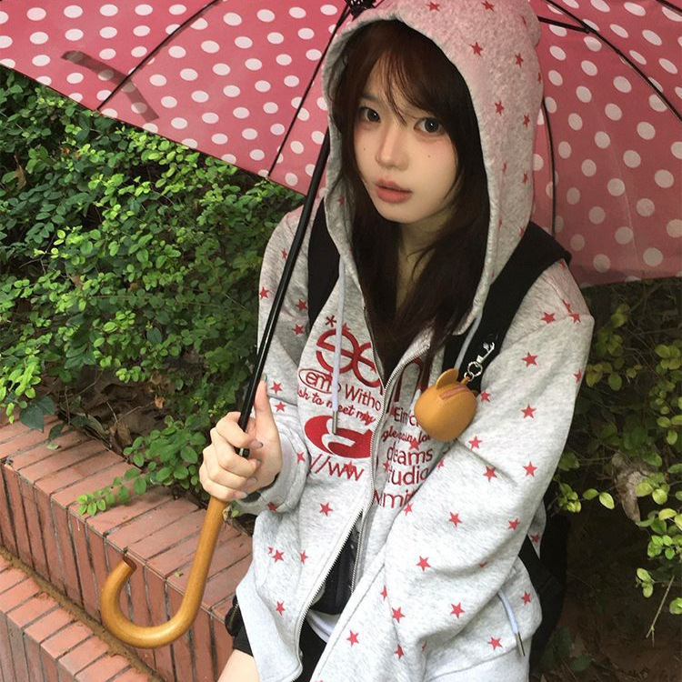 American Retro Style Star-Printed Hooded Sweatshirt for Women, Autumn 2026 New Design Short Zip-Up Cardigan Jacket