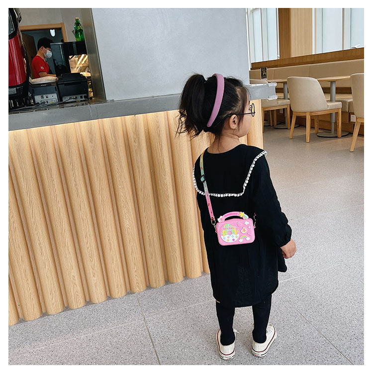 Candy Color Childrens Bags 2021 Summer New Shoulder Bag Cute Fashionable Baby Crossbody Bag Boys and Girls Silicone Bagpicture87