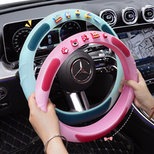 抖音爆款车载方向盘套防滑硅胶四季通用女士粉色卡通透气夏季把套