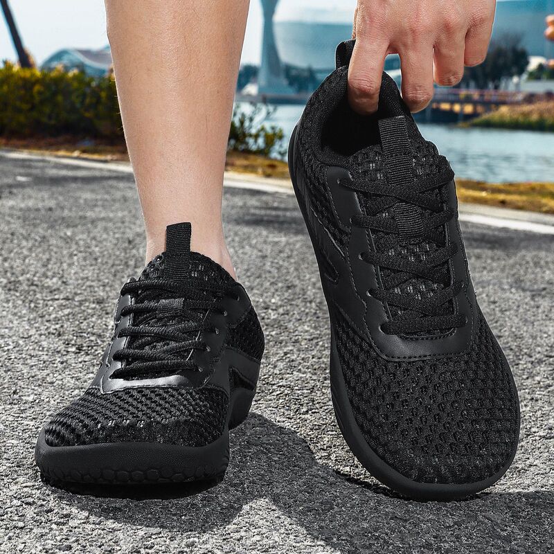 Large size wide-toed shoes, non-slip, wear-resistant, soft-soled mesh shoes for men, summer hollow single-mesh breathable widened barefoot casual shoes