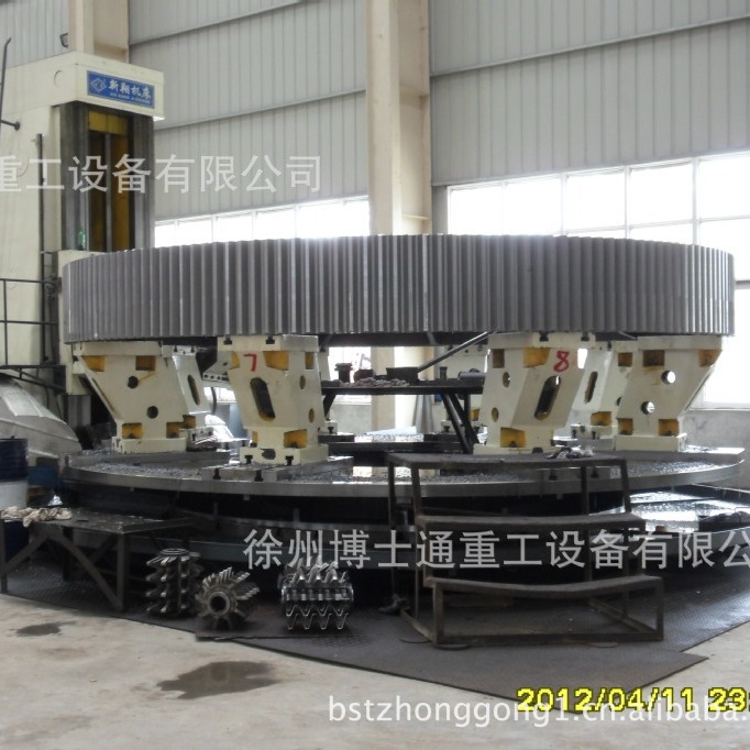 供应各种大型齿轮，滚圈，大型结构件，大齿轮轮带