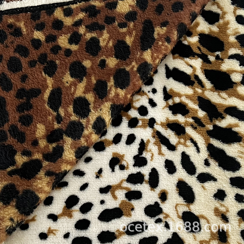 虎纹印花法兰绒毛毯春秋床上用品盖毯亲肤双面法兰绒毛毯厂家批发