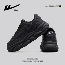 �����¿ɫ���ֵ�¿��ϵ�Ь�����\�����eЬ�п����m�������Ь